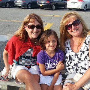 Meet your Posher, Lori